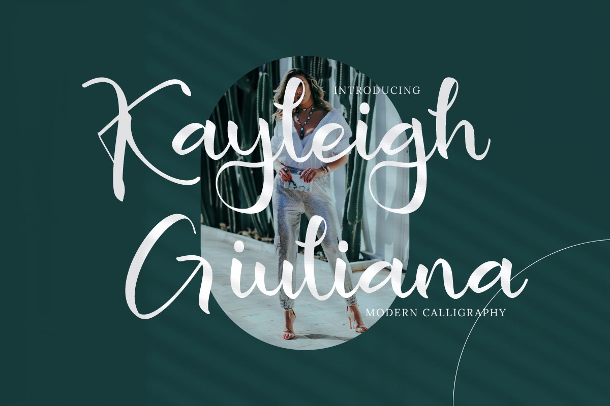 フォント Kayleigh Giuliana