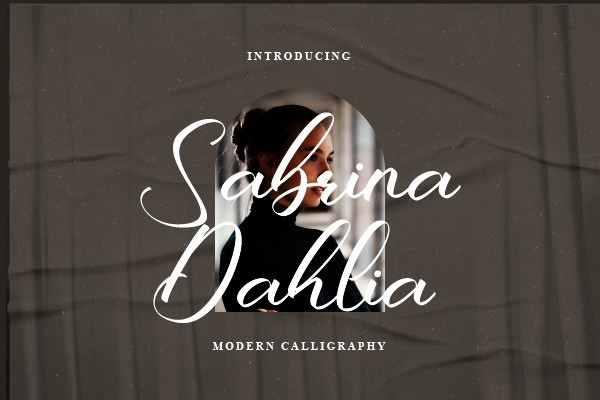 フォント Sabrina Dahlia