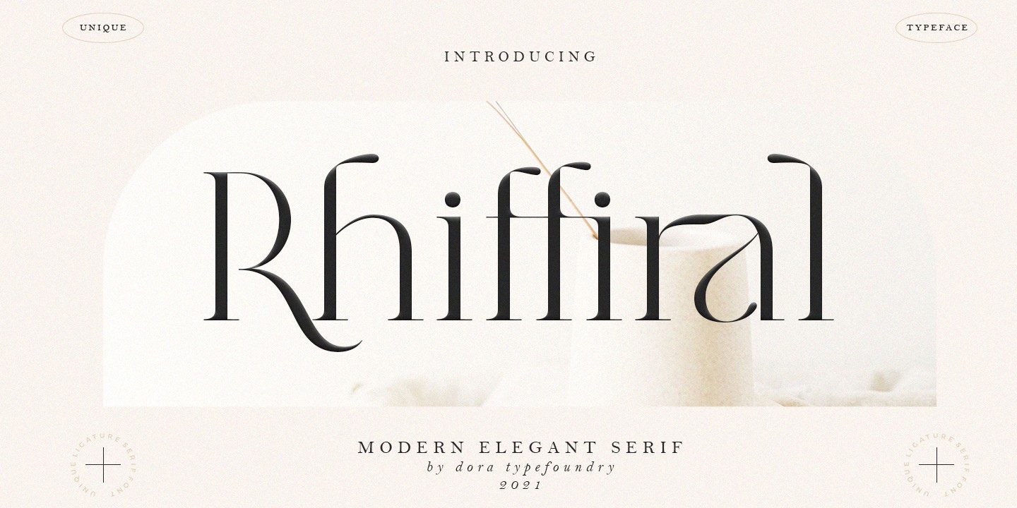 フォント Rhiffiral